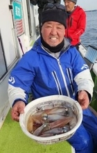 【2026年1月最新】葉山で狙うヤリイカ＆マルイカ！長三朗丸で楽しむ冬の釣り旅