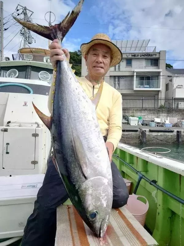 【釣果速報】神奈川県長三朗丸でカツオ・キハダが連続ヒット＆ダブルキャッチで好調！今後も期待大！