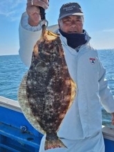 【釣果速報】千葉県隆光丸で2.7kgのビッグヒラメをゲット！テンションが上がる豪華魚種が釣れまくり！