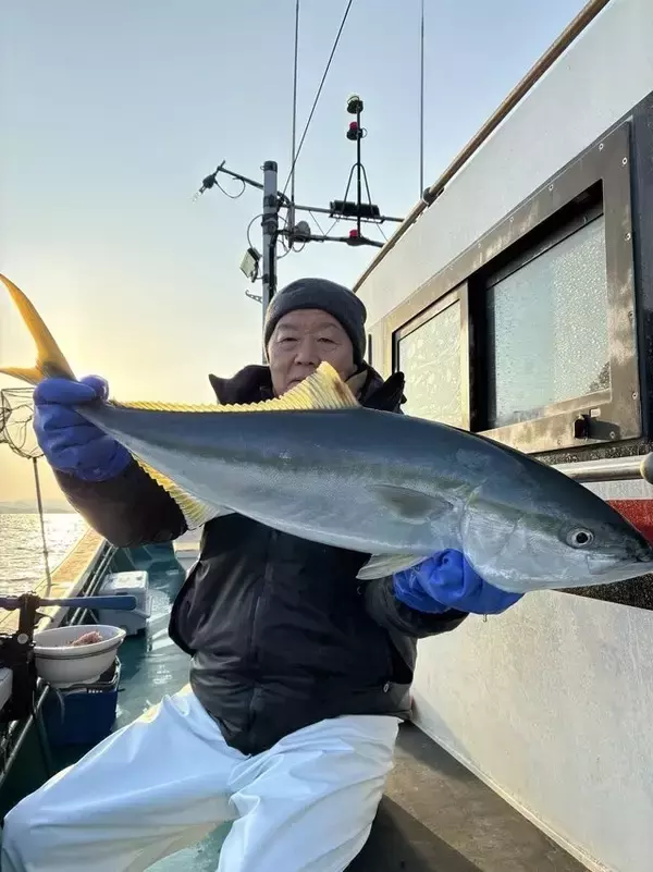 【釣果速報】和歌山県良栄丸が88cmの良型ブリゲットで好調！頼れる船長のもとで憧れのターゲットを釣ろう！