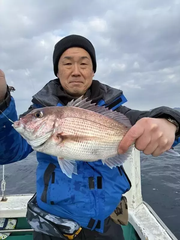 「【釣果速報】和歌山県良栄丸が88cmの良型ブリゲットで好調！頼れる船長のもとで憧れのターゲットを釣ろう！」の画像