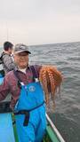 「【釣果速報】千葉県フィッシュオン大勝でキロ級マダコのラッシュ到来！空前絶後のマダコウェーブに乗っかるなら今！」の画像3