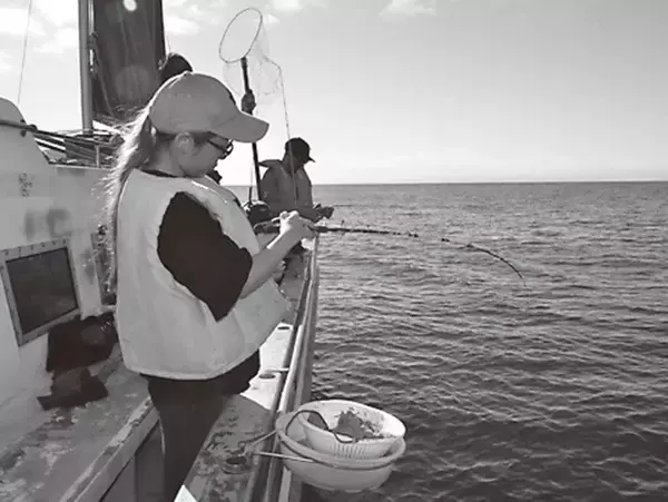 「秋はイナダ＋多彩な魚種　腰越沖のウイリー五目盛況」の画像