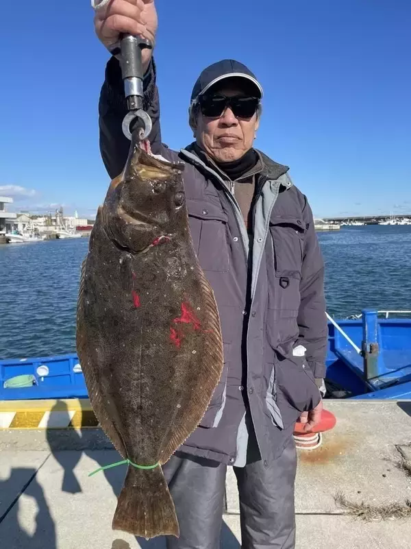 【釣果速報】茨城県第十五大勝丸で迫力の3.00kgヒラメ上がる！今年一番の強烈なファイトで2025年を締めくくろう！