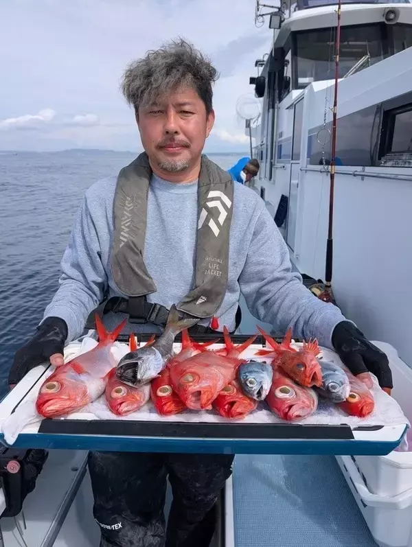 【釣果速報】神奈川県太郎丸でキンメダイ・クロムツ・メダイ・アコウダイなど豪華魚種揃う！一度の釣行でいろんな魚種に出会えるチャンス！