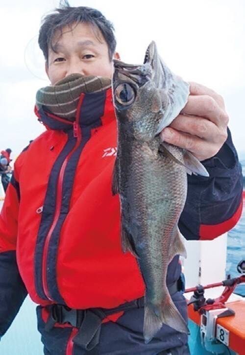 犬吠埼沖のアカムツ好スタート　クロムツ交じりで土産十分！！