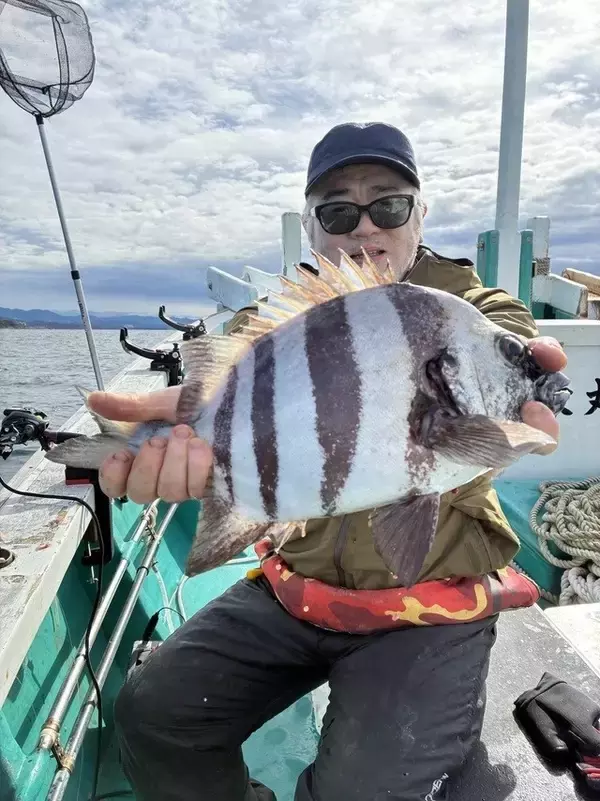 「【釣果速報】和歌山県良栄丸で食べ頃マダイ、ゲット達成！良型メイチダイ＆グレなど大漁で大満足の釣果に！乗船するなら今でしょ！」の画像