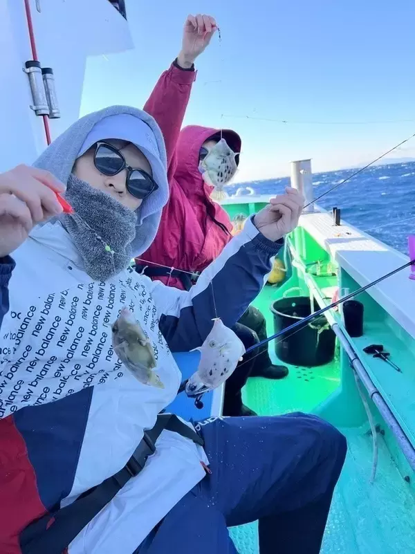 「【釣果速報】神奈川県瀬戸丸でカワハギがバズる！トップは23枚！サイズも最大30cmと大型多数！数もサイズも記録更新したいなら今スグの乗船がおすすめ！」の画像