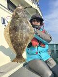 「【釣果速報】千葉県長福丸でヒラメの食い良好！トップは3.40kg！存分にファイトを楽しめる今が乗船どき！」の画像1