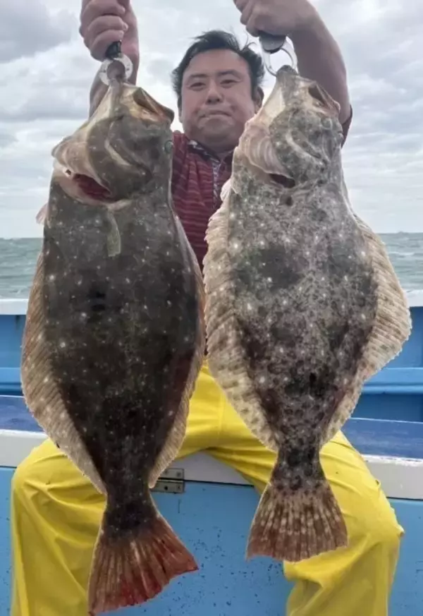 【釣果速報】海況悪い中、千葉県第三松栄丸で獲れるヒラメがデカい！さあ、ビッグドリームを掴みに行こう！