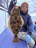 「【釣果速報】千葉県第三松栄丸でヒラメGET！良型交じりに釣れボーズ無し！憧れの根魚を今すぐゲットしよう！」の画像1