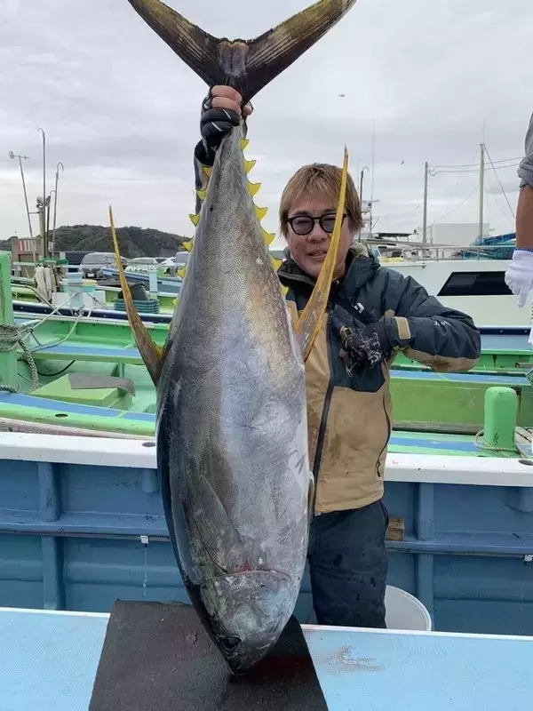 「【釣果速報】神奈川県愛正丸で52.00kgのキハダマグロ上がる！！ノッてる今、大物ゲットの夢を掴め！」の画像