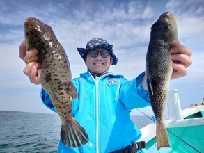 【釣果速報】千葉県利永丸でショウサイフグ全員ゲット達成！良型ヒガンフグ＆アカメフグも登場で大満足の釣果に！乗船するなら今でしょ！