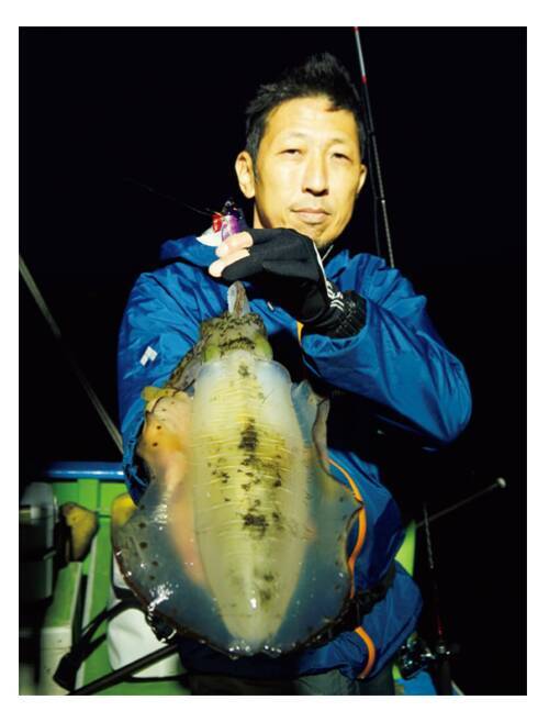 好調のティップランアオリ王道＋こだわりの釣りでドキ×2、ズシンを楽しんだ。