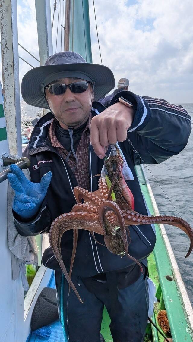 【釣果速報】千葉県フィッシュオン大勝でアジ・マダコ好調！タコ船中16杯！質も量も大満足の釣行を楽しもう！
