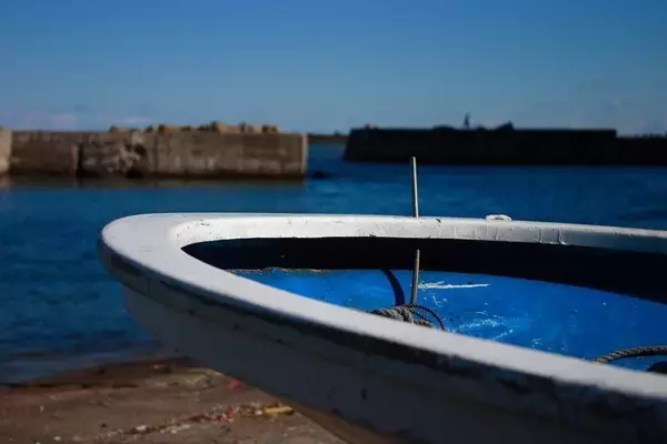「みよしって釣り座のどこのこと？船釣りで船酔いしにくい席は船の中央部！」の画像
