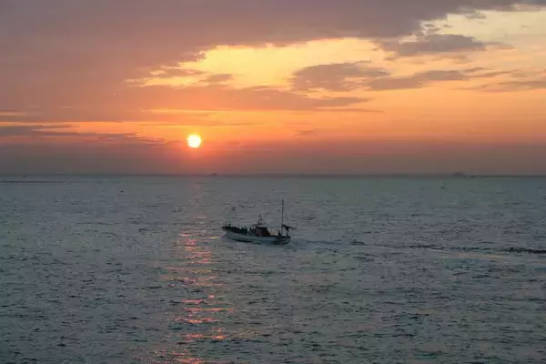 「気圧と魚の関係性を考察しよう！天気が悪いほうが魚がたくさん釣れるってホント？」の画像