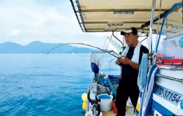 「出張＋おまけ釣行！宮島沖で速潮洗う瀬戸の鯛！」の画像