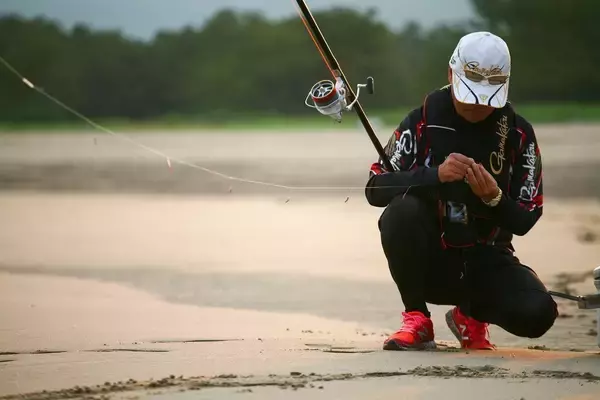 「【矢野勝彦さんの極意2】キスの投げ釣りで数を釣るための仕掛け考察」の画像