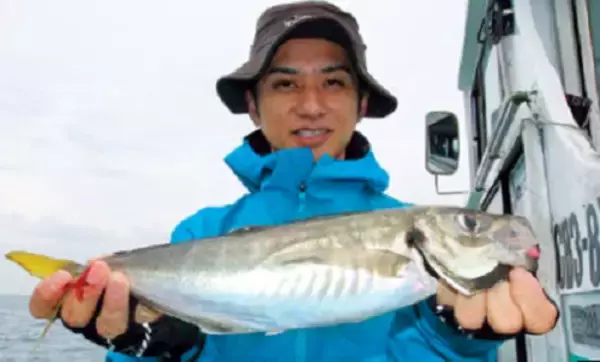 デカッ！評判どおり良型ぞろい！金谷の「金アジ」浅場で狙い目