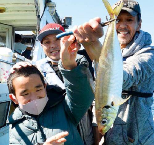 手軽につれてメッチャうま！ライトアジに女性もゾッコン