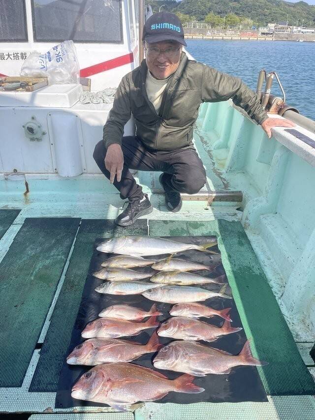 【釣果速報】和歌山県淡隆丸でマダイをキャッチ！メジロ・イサキも交じり豪華なお土産に！今なら、お土産確保間違いなし！