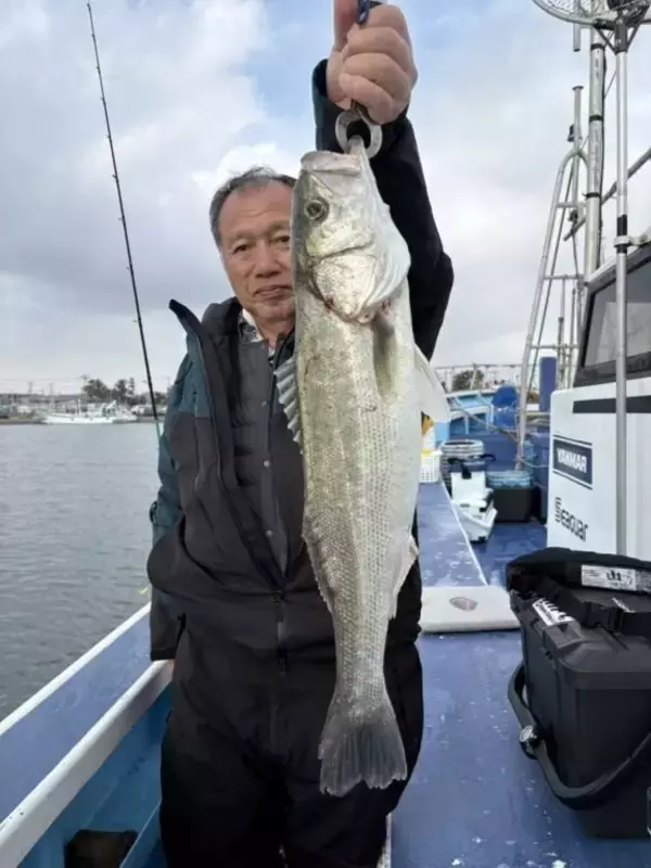 【釣果速報】2.74kgのヒラメ獲ったどー！千葉県第三松栄丸でクーラー超えの大物を手に入れよう！