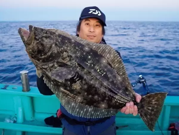 全面解禁のヒラメ釣り　懐かしの長竿も大活躍で最後にはやっちまったぜ！