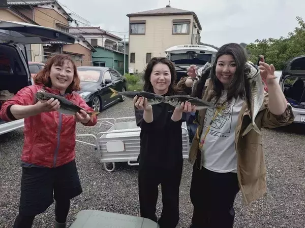 【釣果速報】千葉県福丸で良型アジ絶好調！48cmのメガアジも！初心者アングラーもお土産どっさりの釣行になりますよ！