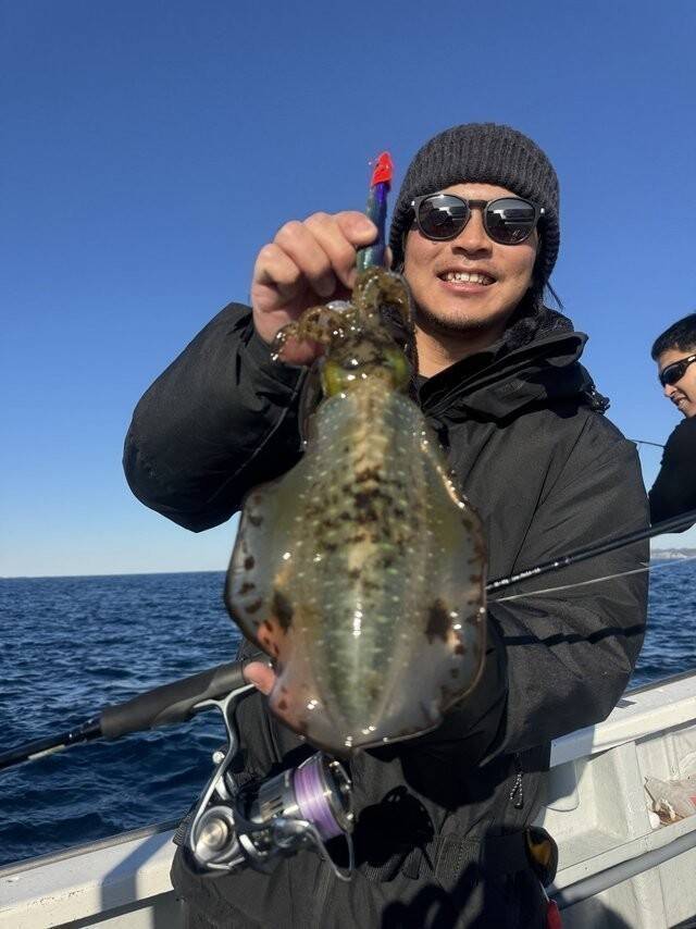 【釣果速報】千葉県赤沼丸でアオリイカGET！！数人同時ヒットもあり！イカの機嫌が良い今がGETのチャンス！