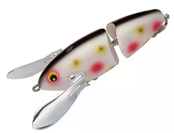 「ケミカルライトを使って釣りを楽しみたい！夜釣りに欠かせない便利アイテムをチェック」の画像