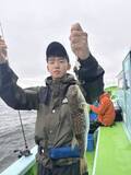 「【釣果速報】神奈川県野毛屋釣船店でショウサイフグの調子上向き！最大38cm！今後の釣行も期待大！」の画像1