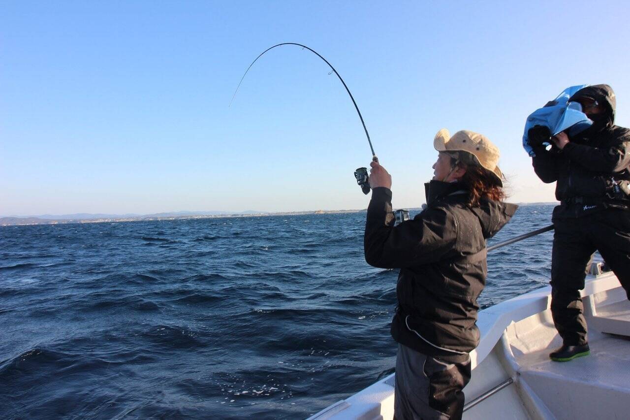 これぞ中村勇生流「聞き誘い」の威力。三重・志摩沖のティップランで、渋い中でもアオリイカ２kg超キャッチ