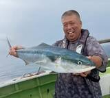 「【釣果速報】神奈川県愛正丸で6.50kgの巨大ワラサ釣れる！まるまる太ったアジもキャッチ！順調にサイズアップしている青物をキャッチしに行こう！」の画像1