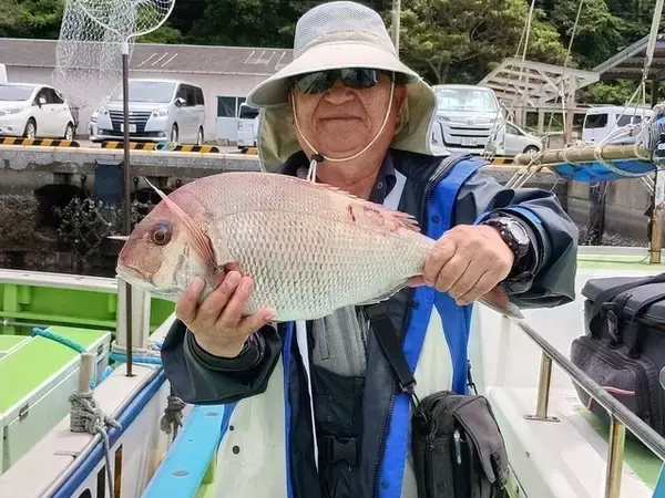 【釣果速報】千葉県利八丸で2.80kgのマダイをキャッチ！今すぐ楽しい釣行に出かけよう！