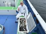 「【釣果速報】神奈川県大松丸でイサキが順調にヒット！良型揃いで釣り客大満足の好釣果！チャンスの多い今、ぜひ乗船を！」の画像1