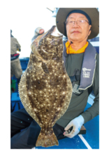 浅場で連発＆全員安打！飯岡沖の夏ビラメ好期へ