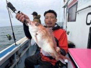 【釣果速報】千葉県優光丸でマダイ・ショウサイフグ・トラフグ・ハナダイと豊富に釣れた～！楽しい釣行にしたいなら今がおすすめ！