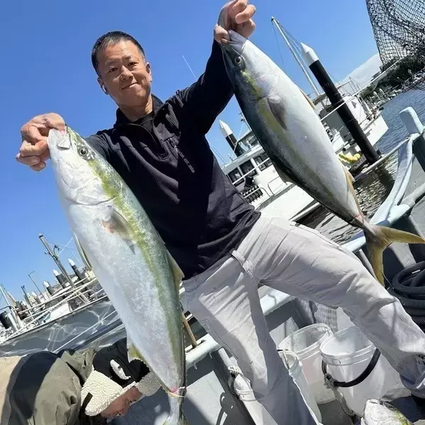 【釣果速報】和歌山県海虎でブリ・メジロがテンポ良く上がる！95cmのブリを順調にゲット！どでかい青物を獲ろう！