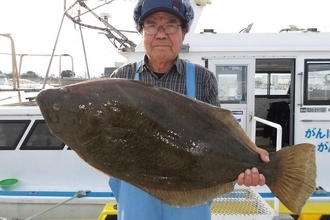 【釣果速報】巨大91cmの座布団出る！大型交じり食い順調のヒラメは福島県つりエサ豊漁で狙いに行こう！