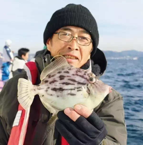 「遅れ気味で本番はこれから！良型のカワハギを楽しもう」の画像