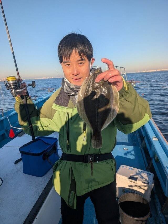 【釣果速報】良型カレイ全員ゲット！釣果も今後上向きの予感！千葉県林遊船でカレイざんまいな一日を過ごそう！