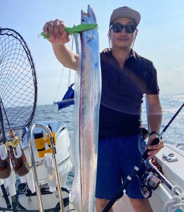 釣果速報 千葉県柊丸で80cmサワラ 140cmのドラゴンタチウオget 一度体感するとクセになる引きの強さをぜひ味わって 22年9月21日 エキサイトニュース 釣果速報 千葉県柊丸で80cmサワラ 140cmのドラゴンタチウオget 一度体感するとクセになる引きの強さをぜひ味わって 22年9月21日 エキサイトニュース