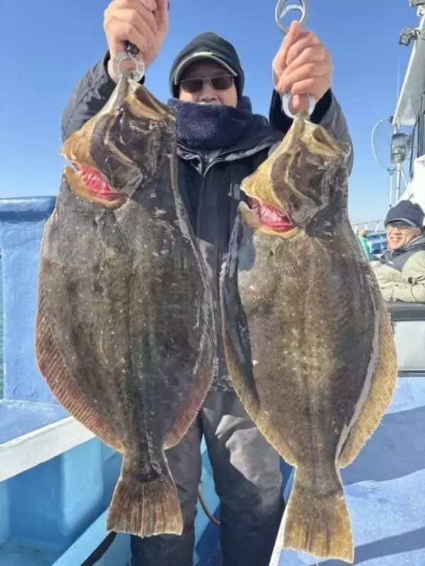 【釣果速報】5.70kgの大座布団出る！大型交じり食い順調のヒラメは千葉県第三松栄丸で狙いに行こう！