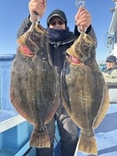 【釣果速報】5.70kgの大座布団出る！大型交じり食い順調のヒラメは千葉県第三松栄丸で狙いに行こう！