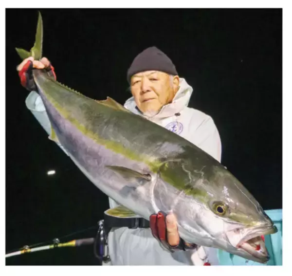 「8～10kgオーバーを全員安打年末恒例！新潟ブリ祭り開催中」の画像