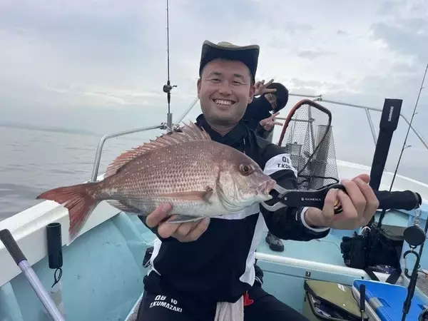 【釣果速報】神奈川県村本海事でマダイ好調！3.30kgのどっしりサイズ上がる！大鯛の引きを存分に感じられる大満足の釣行に！
