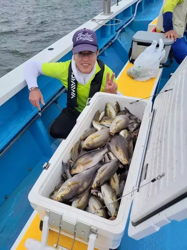 「【釣果速報】良型イサキでクーラーボックスがパンパン！神奈川県成銀丸で量・型ともに大満足の釣行に出かけよう！」の画像