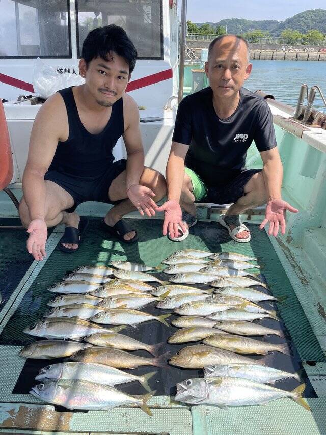 【釣果速報】和歌山県淡隆丸はマサバ・マアジが連日大漁！今回は48cmの大物キャッチ！この勢いに今すぐ乗ろう！