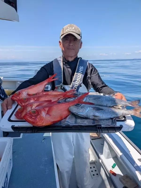 「【釣果速報】クロムツ・キンメダイなど豪華魚種揃う！神奈川県太郎丸ならお土産確保間違いなし！」の画像